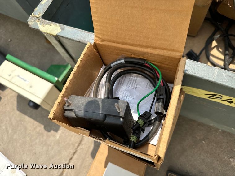 image for item LF9834 Planter parts