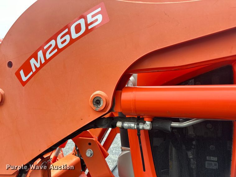 image for item LR9402 2019 Kubota M7-171 Premium MFWD tractor