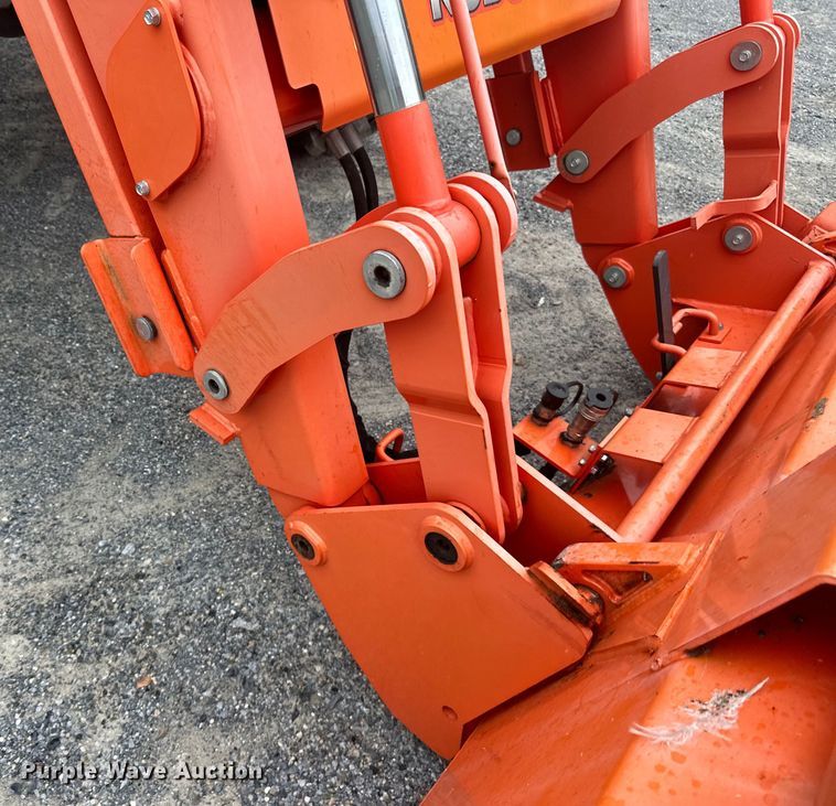 image for item LR9402 2019 Kubota M7-171 Premium MFWD tractor