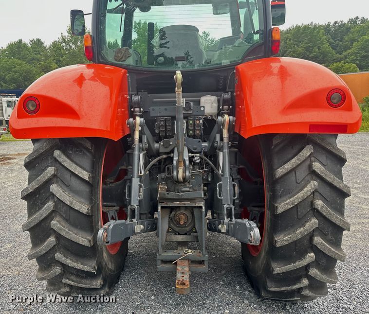 image for item LR9402 2019 Kubota M7-171 Premium MFWD tractor
