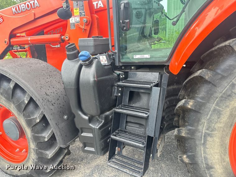 image for item LR9402 2019 Kubota M7-171 Premium MFWD tractor