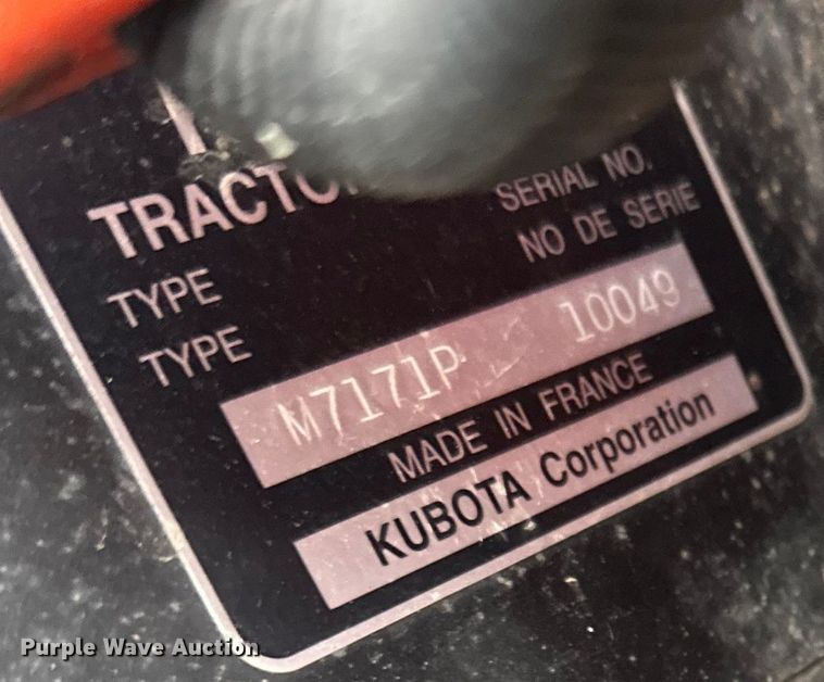 image for item LR9402 2019 Kubota M7-171 Premium MFWD tractor