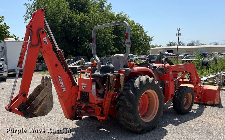 image for item LV9018 Kubota L3830D MFWD tractor