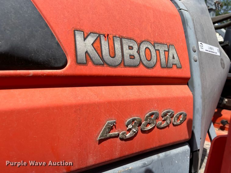 image for item LV9018 Kubota L3830D MFWD tractor