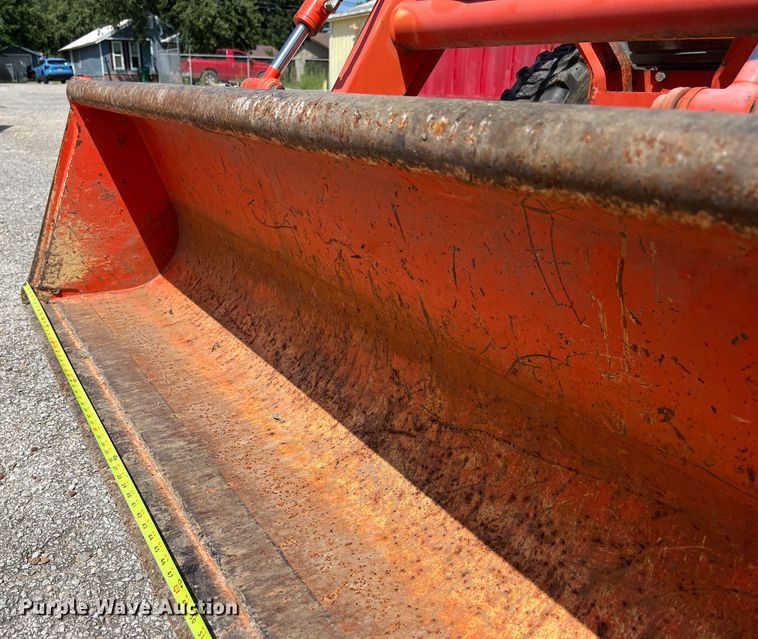 image for item LV9018 Kubota L3830D MFWD tractor