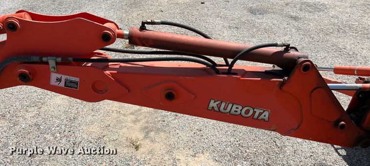 image for item LV9018 Kubota L3830D MFWD tractor