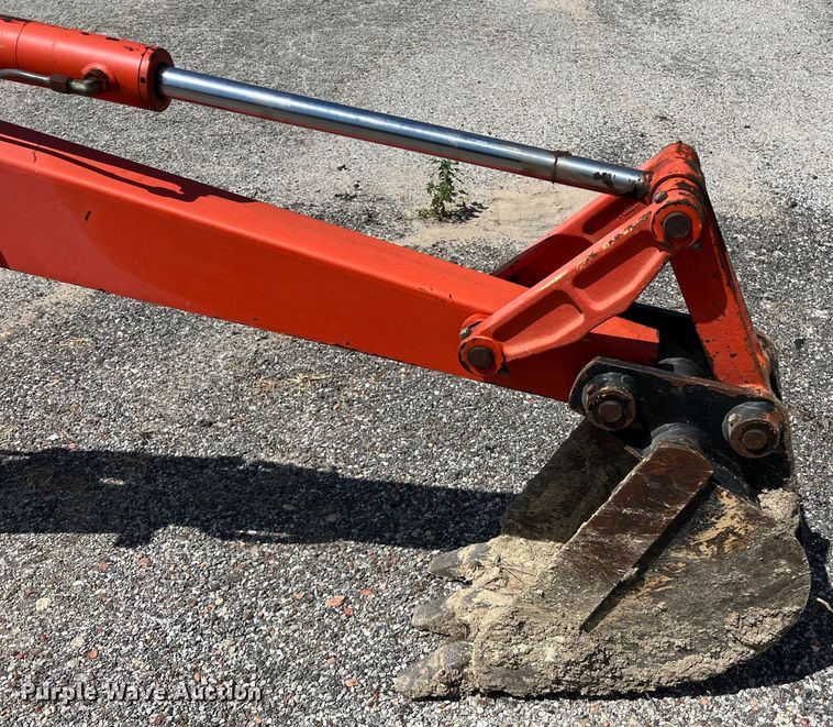 image for item LV9018 Kubota L3830D MFWD tractor