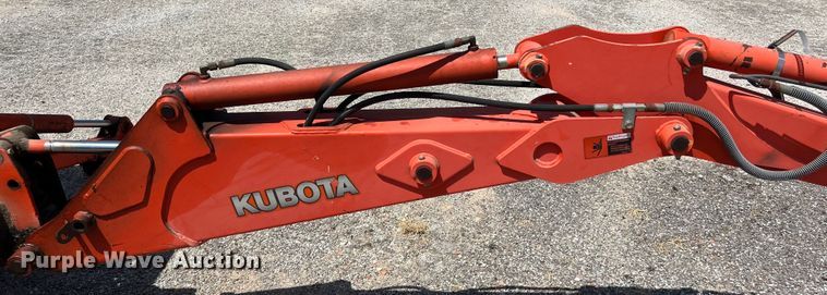 image for item LV9018 Kubota L3830D MFWD tractor