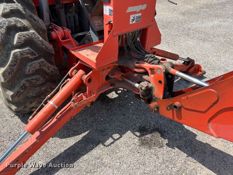 image for item LV9018 Kubota L3830D MFWD tractor