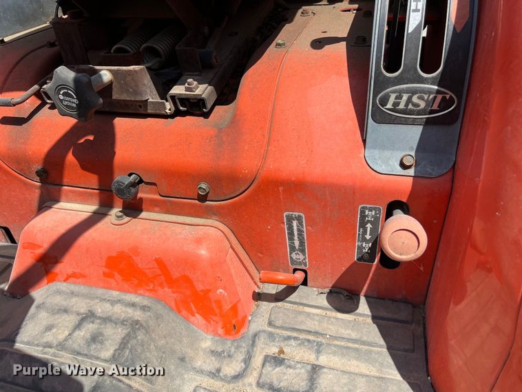 image for item LV9018 Kubota L3830D MFWD tractor