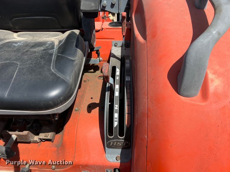 image for item LV9018 Kubota L3830D MFWD tractor