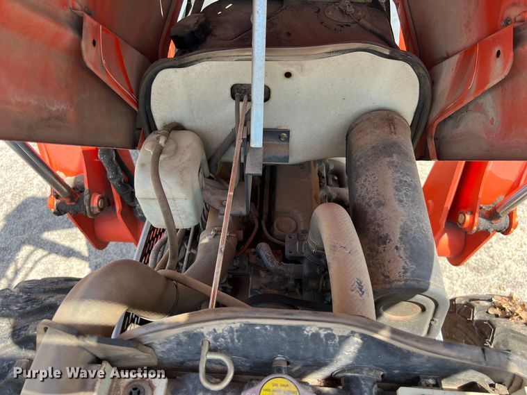 image for item LV9018 Kubota L3830D MFWD tractor