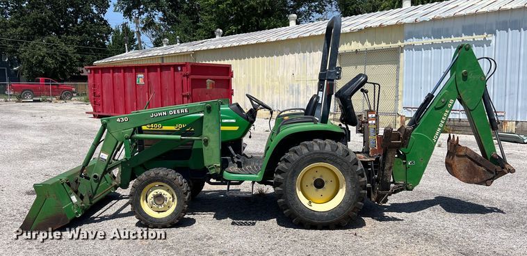 image for item LV9019 2001 John Deere  4400 MFWD tractor