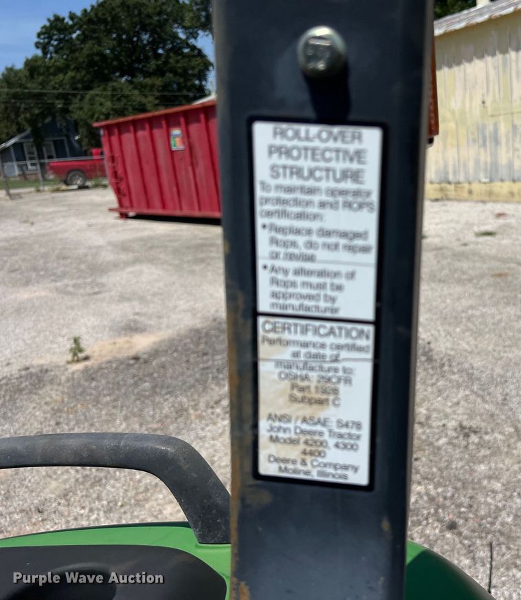 image for item LV9019 2001 John Deere  4400 MFWD tractor