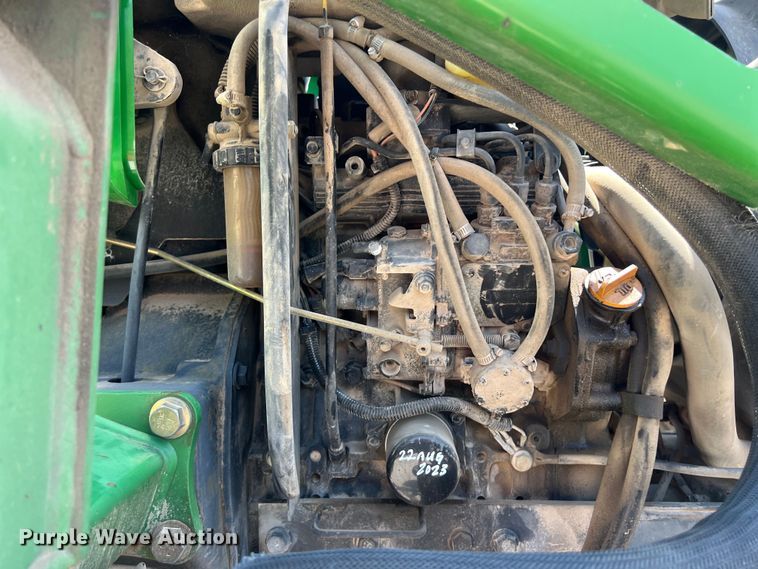 image for item LV9019 2001 John Deere  4400 MFWD tractor