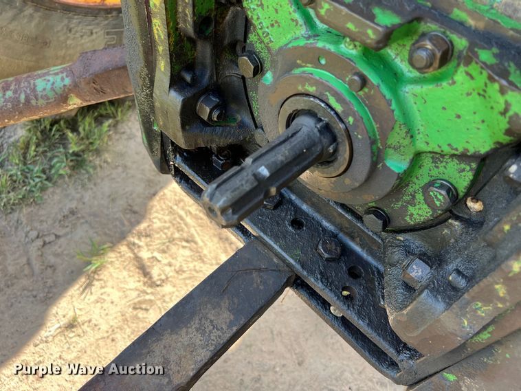 image for item LV9022 1977 John Deere 4430 tractor