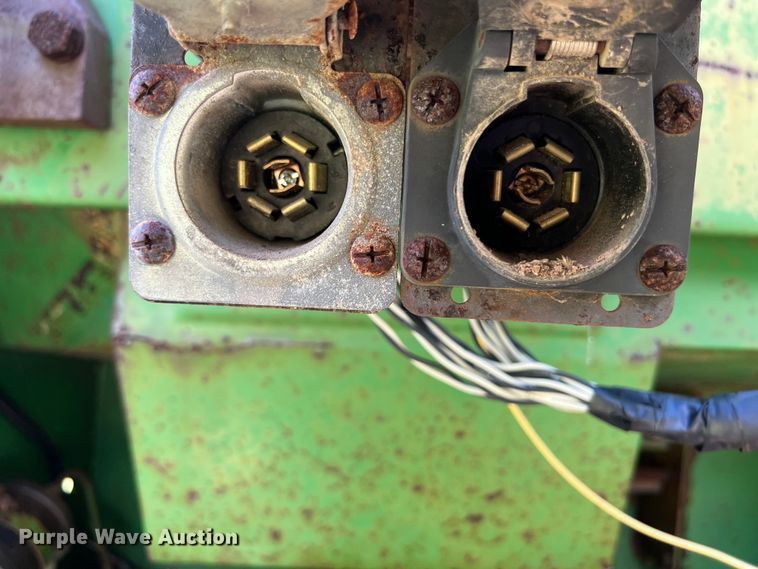 image for item LV9022 1977 John Deere 4430 tractor