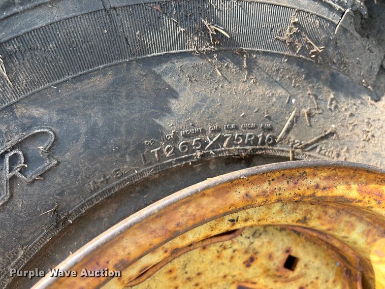 image for item LV9022 1977 John Deere 4430 tractor