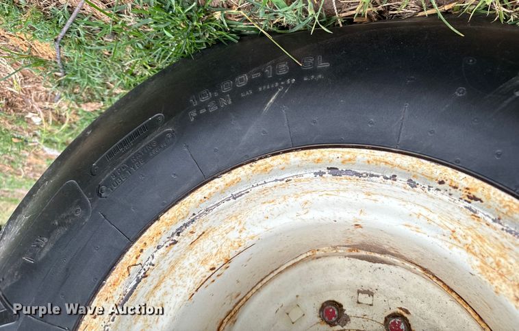 image for item MU9997 1981 International Harvester 986 tractor