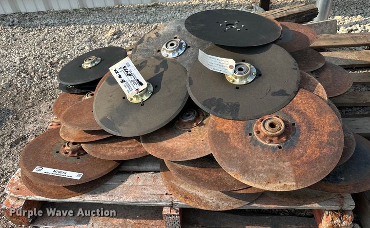 image for item MV9019 Approximately 40 disks