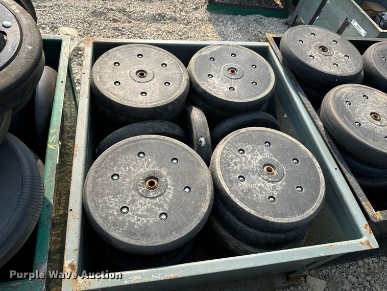 image for item MV9029 Planter attachments