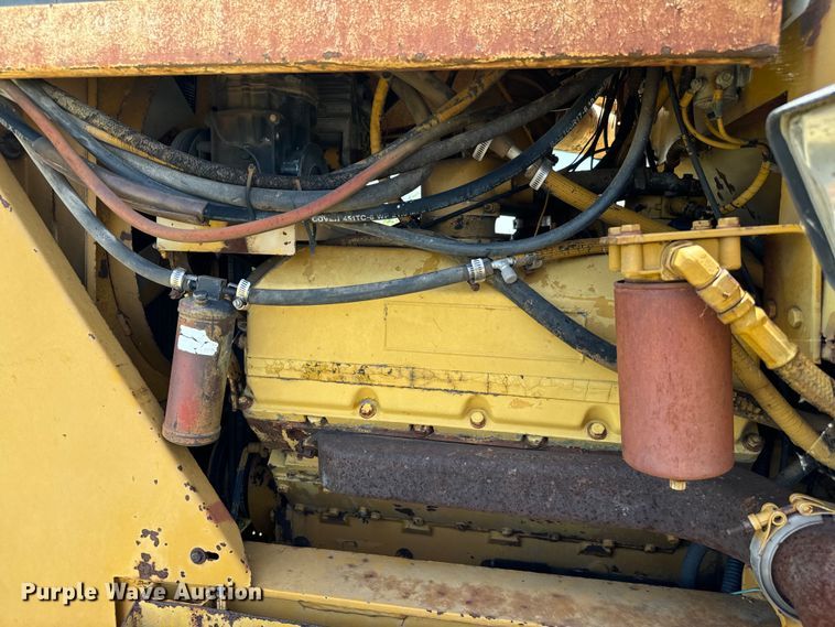 image for item NQ9646 Ag-Chem 1253 sprayer