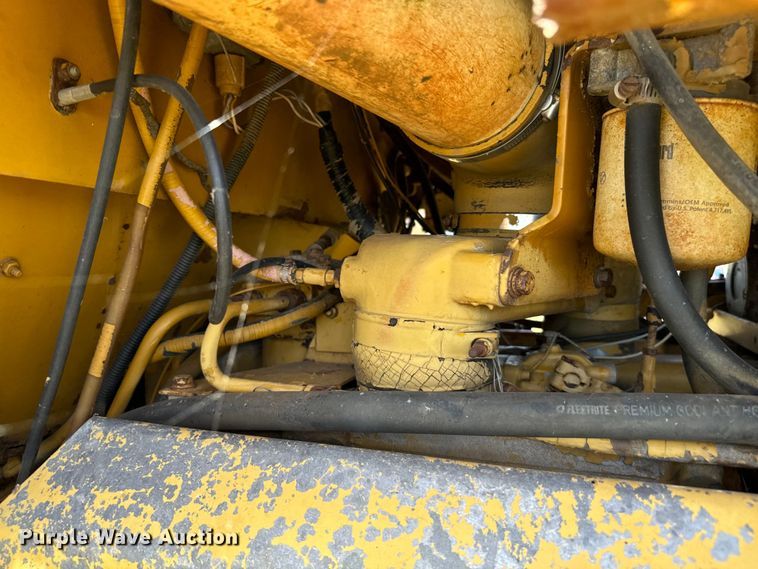 image for item NQ9646 Ag-Chem 1253 sprayer