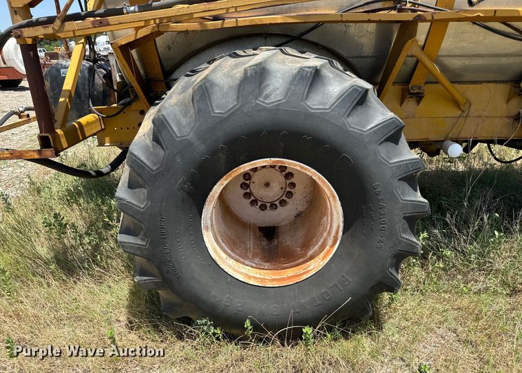 image for item NQ9646 Ag-Chem 1253 sprayer