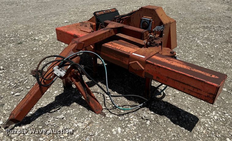 image for item NQ9648 NH Savage 2146 tree shaker