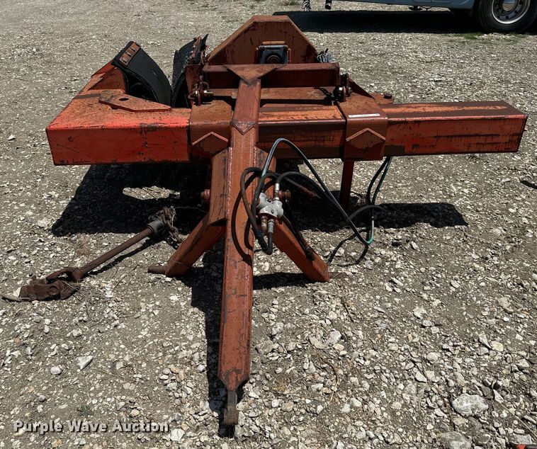 image for item NQ9648 NH Savage 2146 tree shaker