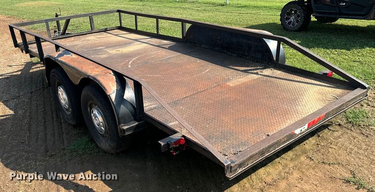 image for item NQ9682 1988 Sunblest utility trailer