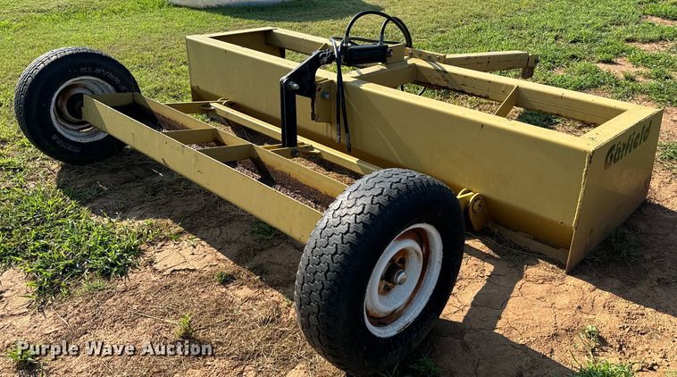 image for item NQ9684 Garfield  box blade