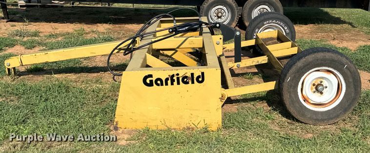 image for item NQ9684 Garfield  box blade