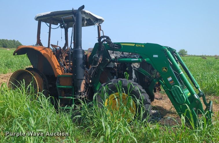 image for item NW9613 2019 John Deere  6120M  MFWD tractor