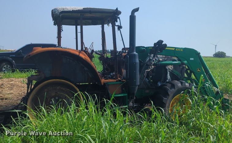 image for item NW9613 2019 John Deere  6120M  MFWD tractor