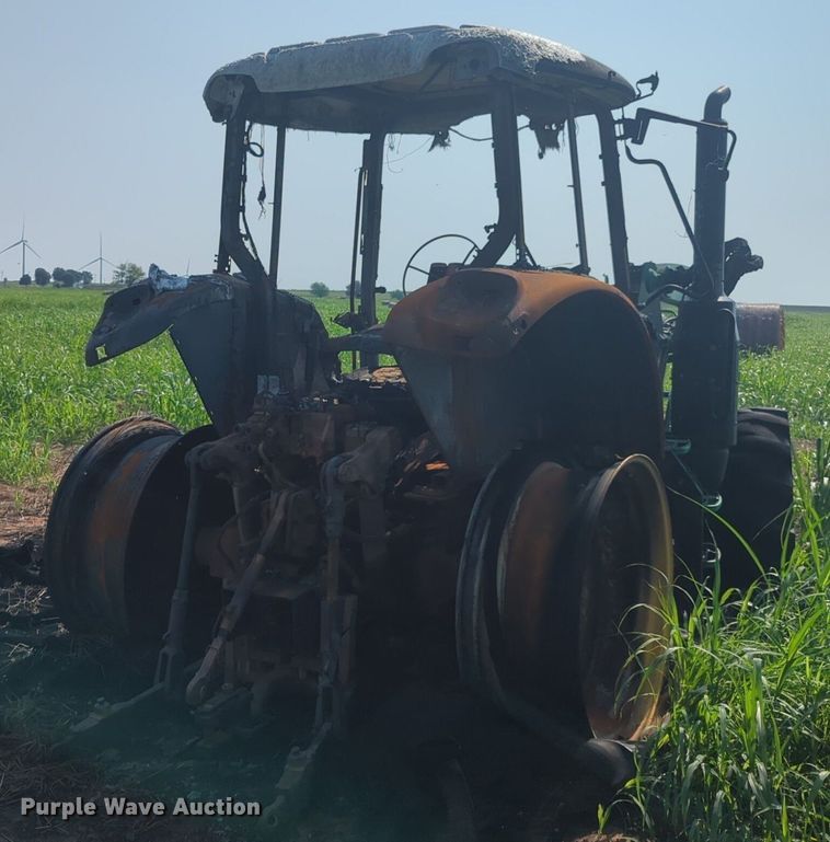 image for item NW9613 2019 John Deere  6120M  MFWD tractor