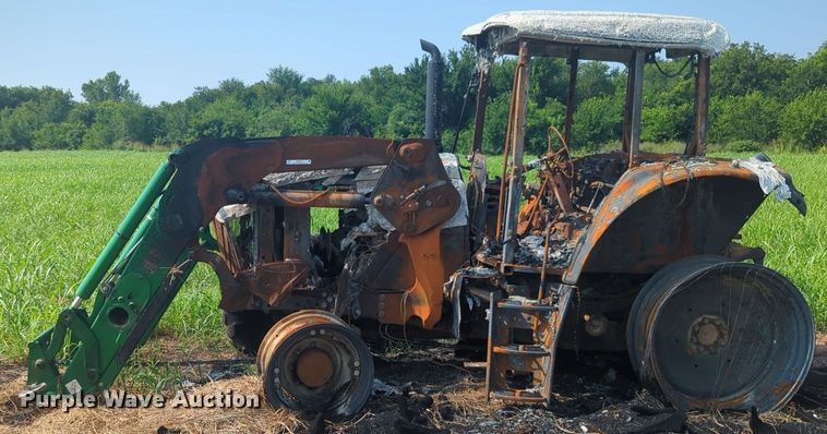 image for item NW9613 2019 John Deere  6120M  MFWD tractor