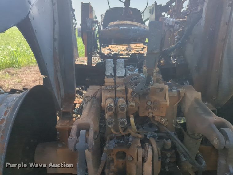 image for item NW9613 2019 John Deere  6120M  MFWD tractor