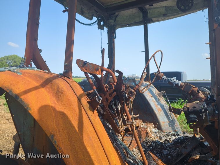 image for item NW9613 2019 John Deere  6120M  MFWD tractor