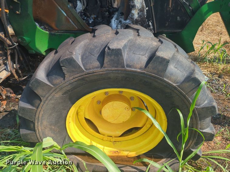 image for item NW9613 2019 John Deere  6120M  MFWD tractor