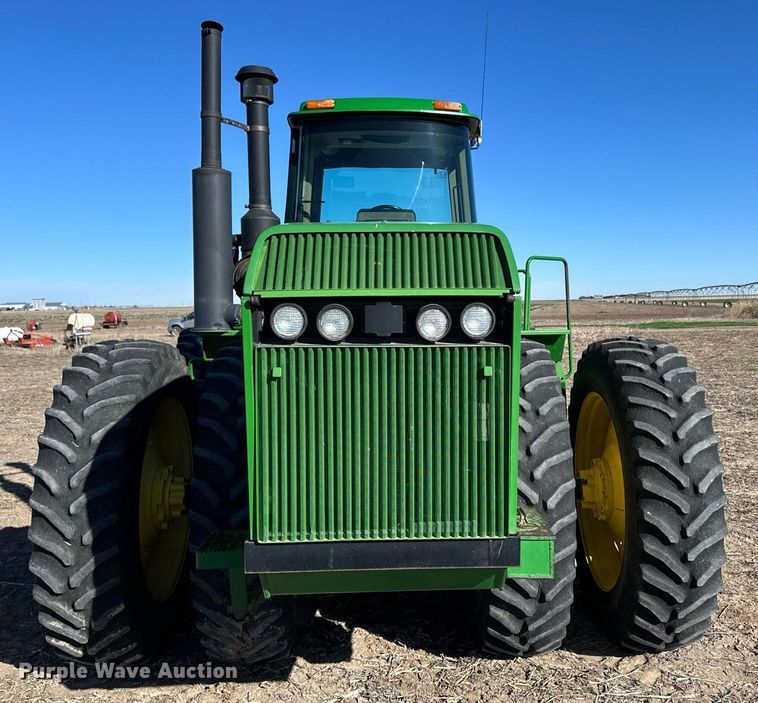 image for item OA9595 1996 John Deere 8770 4WD tractor