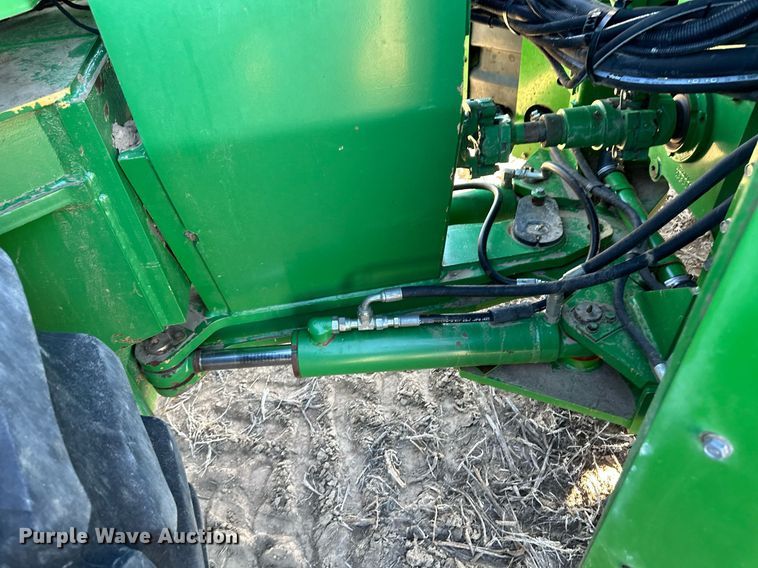 image for item OA9595 1996 John Deere 8770 4WD tractor