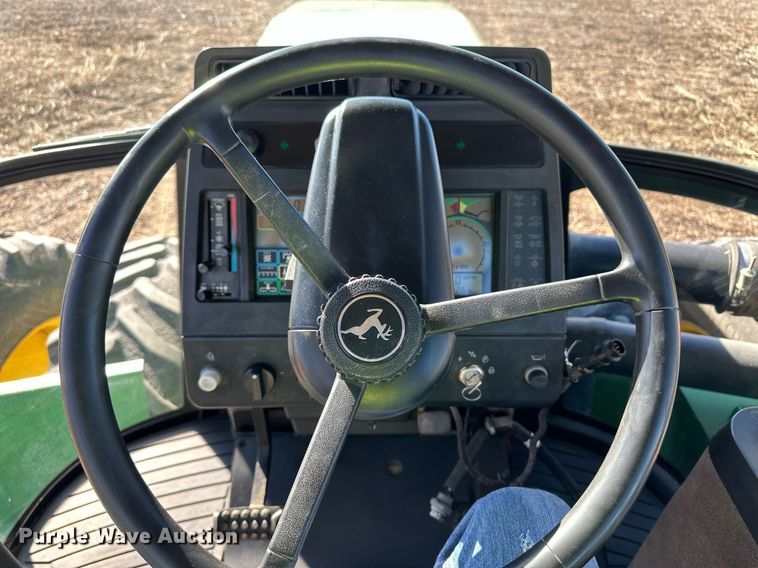 image for item OA9595 1996 John Deere 8770 4WD tractor