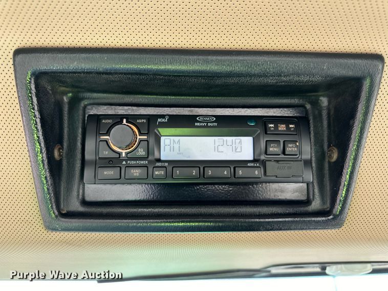 image for item OA9595 1996 John Deere 8770 4WD tractor