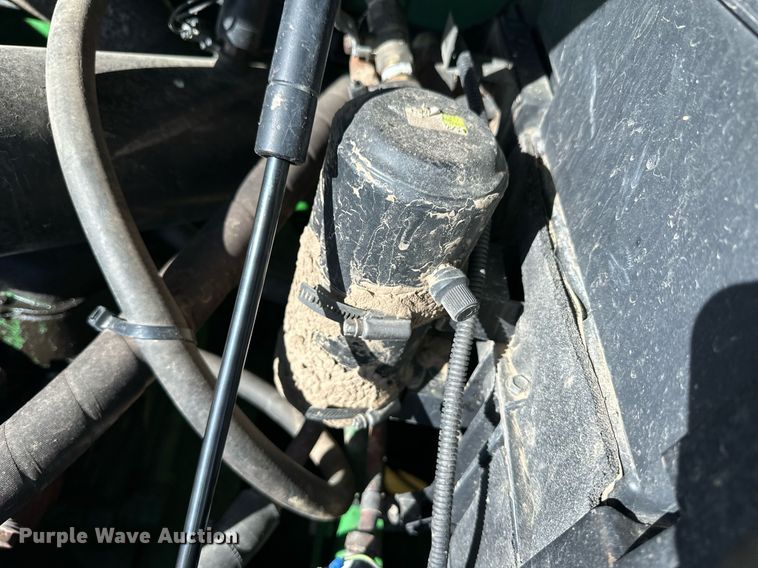 image for item OA9595 1996 John Deere 8770 4WD tractor