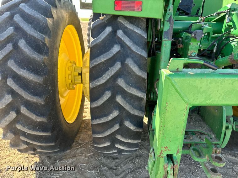 image for item OA9595 1996 John Deere 8770 4WD tractor