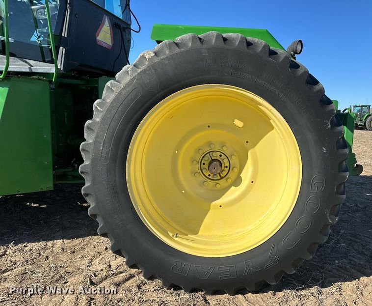 image for item OA9595 1996 John Deere 8770 4WD tractor