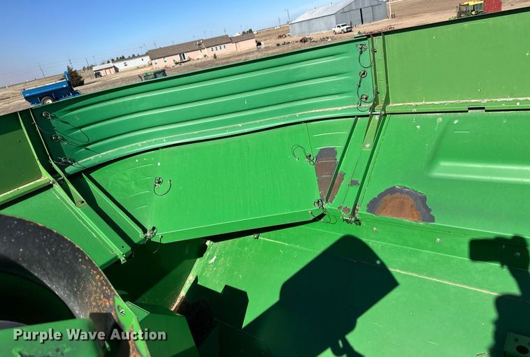 image for item OA9599 2007 John Deere 9660 STS combine