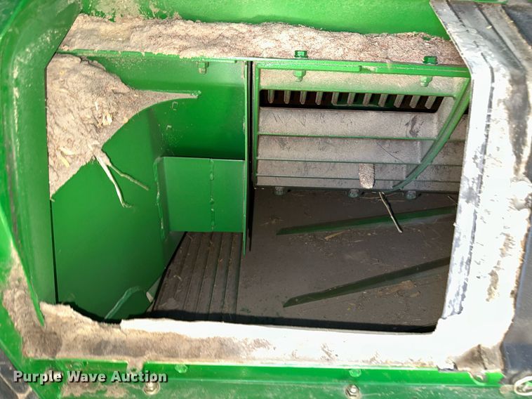 image for item OA9599 2007 John Deere 9660 STS combine