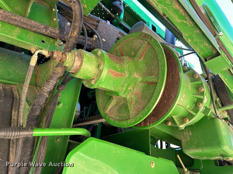 image for item OA9599 2007 John Deere 9660 STS combine